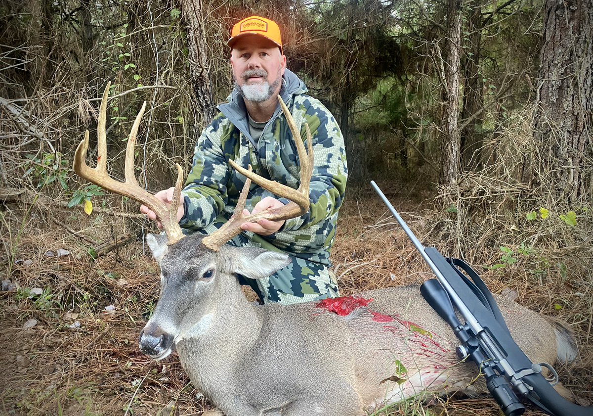 joshcurry11's tweet image. Finally!! The end of a 2.5yr battle with this ridge runner…feeling blessed!👍