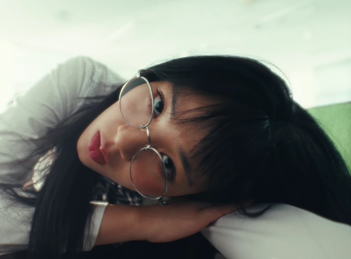 SomegirlsfromK's tweet photo. BIBI "DERRE" &amp; "BURN IT" https://t.co/s9FgSNHj1v 
#Bibi #Derre #BurnIt #Dean https://t.co/Te7iiv2fJ7