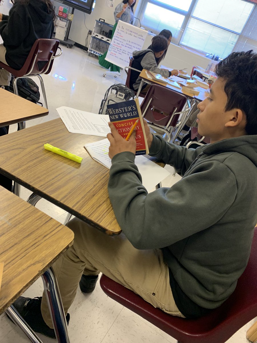 ToniShipley1's tweet photo. Teachers @Stockard_ms are using active reading strategies to keep their students engaged with challenging texts. Way to go Panthers! https://t.co/juki0ySyDy