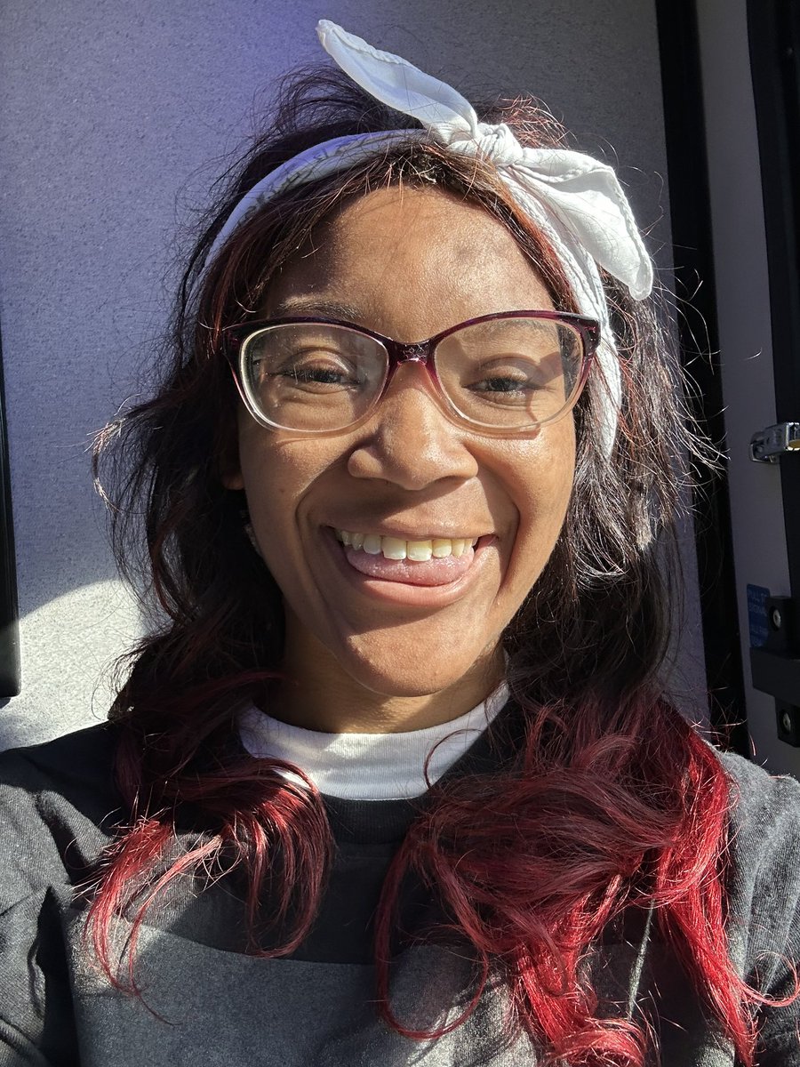 BlessedK23's tweet photo. No One Wants To Talk About How The Black Sheep Was Treated So Horribly #explorepage #blacksheep #wifeymaterial #healing #glowing #wow #chosen #bigspiritualspeaker #ripgeemoney❤️🙏 #stopnarcissism https://t.co/2GXBfKzbcS