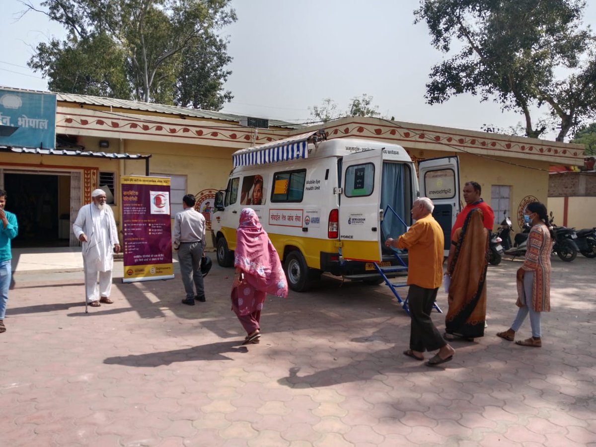 This world Diabetes day, eye check up is very important particularly  those who have long standing diabetes. On the occasion, Health dept Bhopal jointly with NGO Aarambh and Sightsavers India screened patients at UPHC, Ashoka Garden. Let's not miss out on protecting our vision