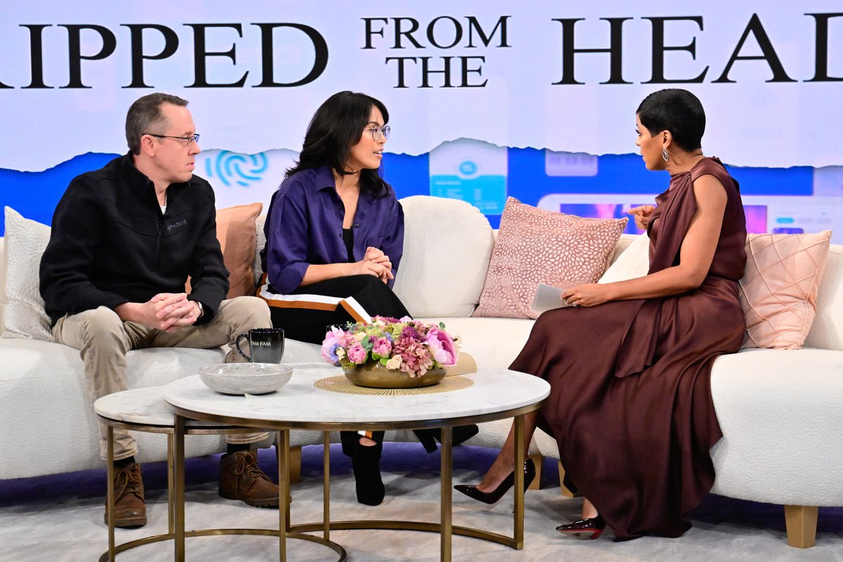 Christina Lee tweet media