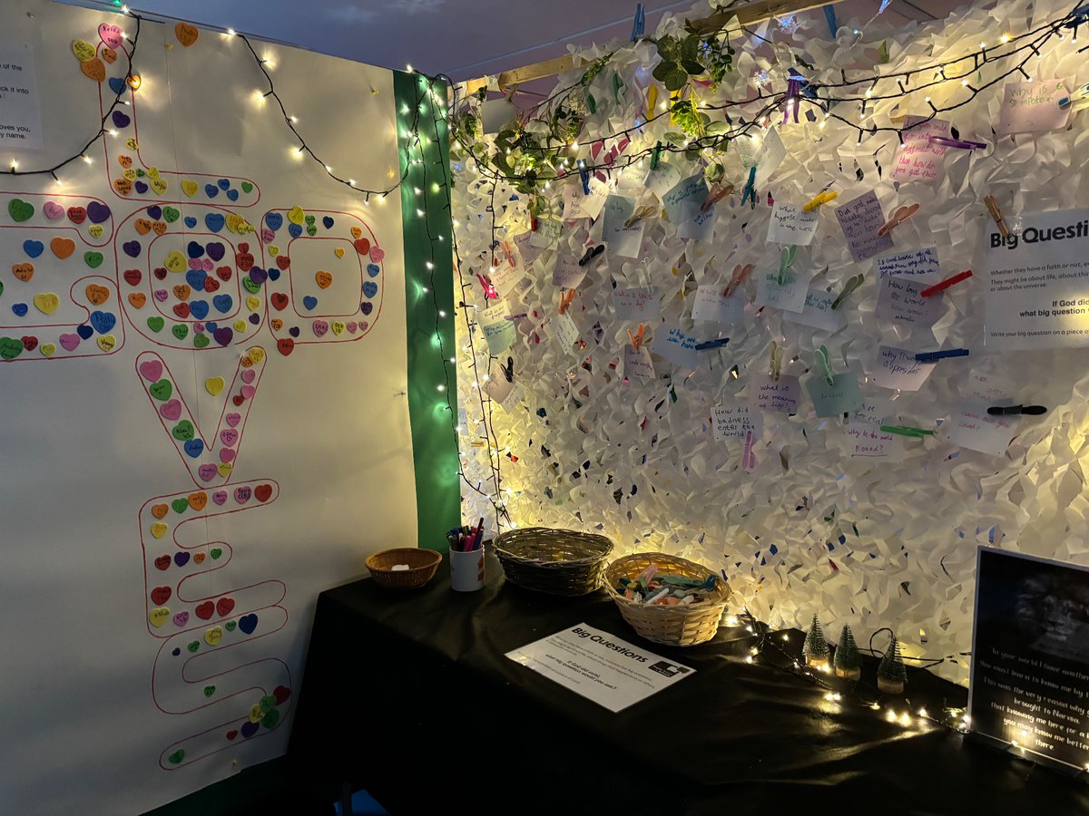 PrayerInSchools's tweet image. ‘The privilege &amp;amp; responsibility of hosting a prayer space in school is never lost on me. To create a space where pupils can creatively explore, reflect &amp;amp; if they choose to, pray, is a total joy’

Find out more at prayerspacesinschools.com