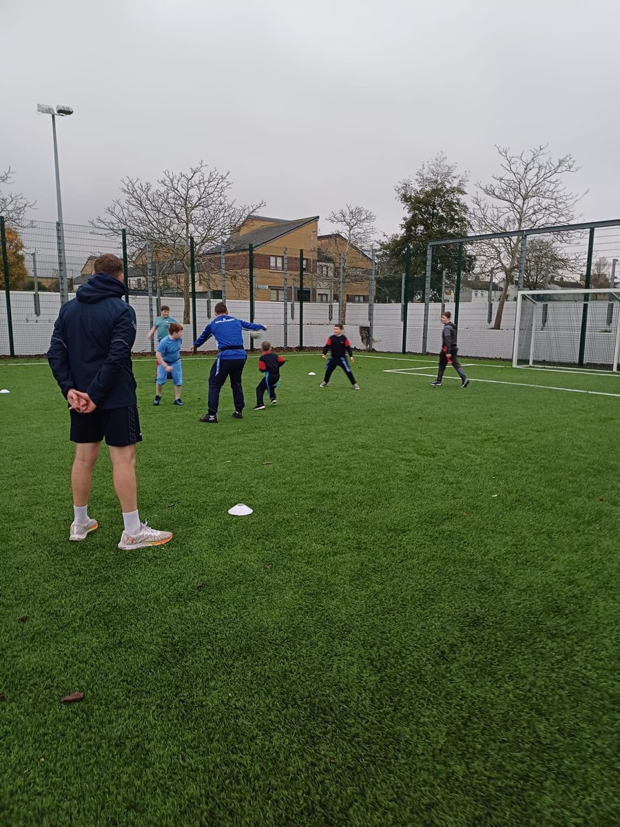 Kevin McCleery (@kevinmccleery_) on Twitter photo We kicked off our after school rugby program today with the Garda Youth Diversion Project - BYB (Ballymun Youth Block).
An initiative in partnership with Dublin City Council's Sport and Integration Officers.
<a href="/dccsportsrec/">Dublin City Sport & Wellbeing Partnership</a> #FromTheGroundUp We kicked off our after school rugby program today with the Garda Youth Diversion Project - BYB (Ballymun Youth Block).
An initiative in partnership with Dublin City Council's Sport and Integration Officers.
<a href="/dccsportsrec/">Dublin City Sport & Wellbeing Partnership</a> #FromTheGroundUp