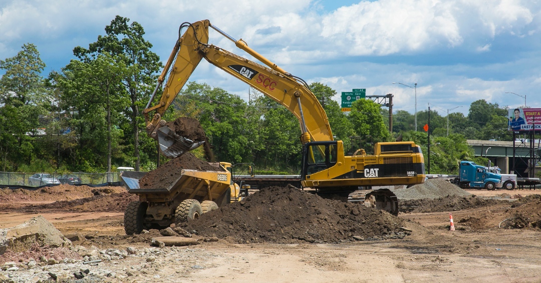SanitaryConstr1's tweet photo. It's always a good day when you get to break out the big CAT! 🚧

#CAT #Construction #Infrastructure #WaterManagement #Earthwork #SanitaryConstruction https://t.co/DmVe1Ocinj