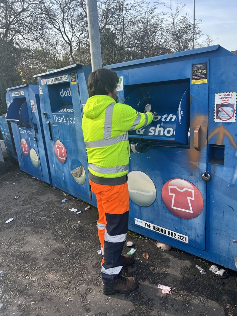 AlexLoweryA's tweet image. Hi thank you for continuing to follow my page.

I have started my first rotation for SEARCH @ClwydAlyn as a recycling assistant.

#supportedemployment 
#DFNProjectSEARCH 
#supportedinternships 
#inclusionrevelution 
#ClwydAlyn 
#Flintshire 
#HftFlintshire