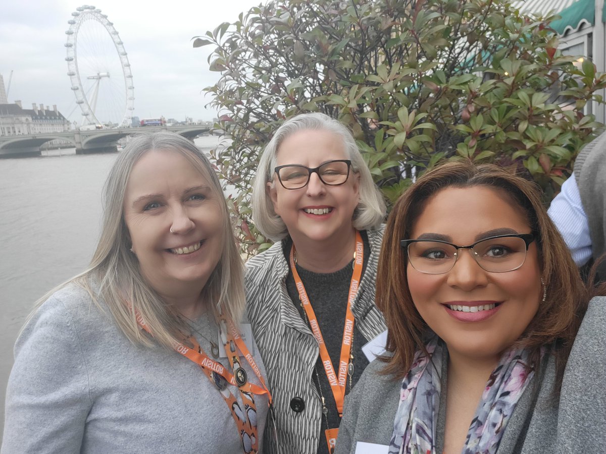 Kelly Kusinski tweet media