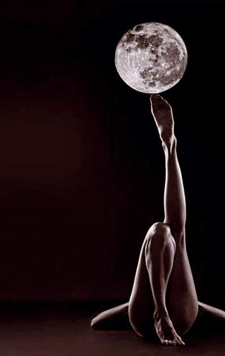 #quandoAbbiamoBisogno non fidarsi è meglio.
Nessuno sa di cosa sei capace, tranne te stesso