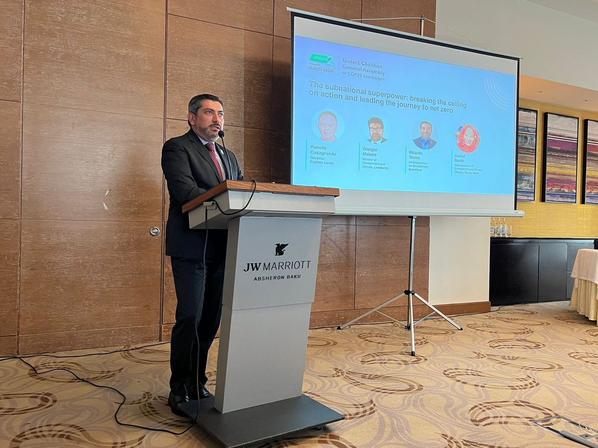 Esta mañana durante la Asamblea General de la #Under2Coalition en Bakú, Azerbaijan 🇦🇿 participé en el panel “Subnational Superpower” en el que comenté sobre la vocación de los gobiernos regionales en la implementación del Acuerdo de París. #CONTIGO