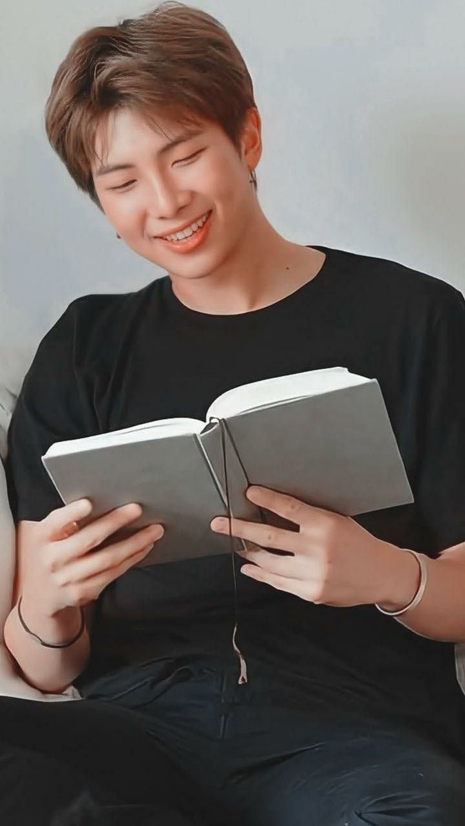 Last day! Let's push as much as we can.- How many votes can we get for RM today?

I vote for #rm at #2024MAMAVOTE