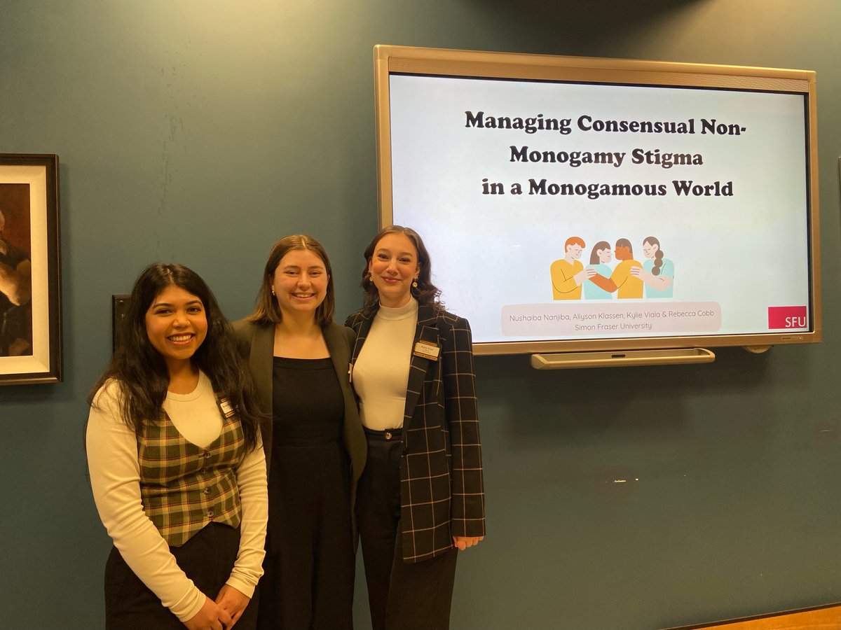 BeedieBright tweet media