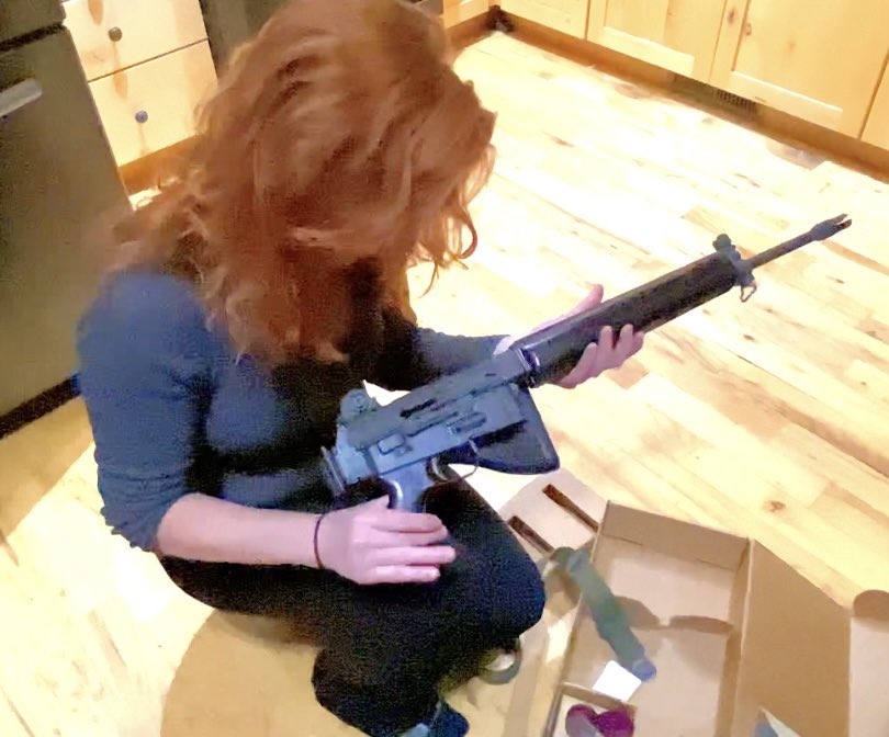 RedQueen_smfh's tweet photo. #armalite #ar180 #CostaMesa is one of my favorites I own. Came with an original Armalite optic. https://t.co/LiWAixYNv4