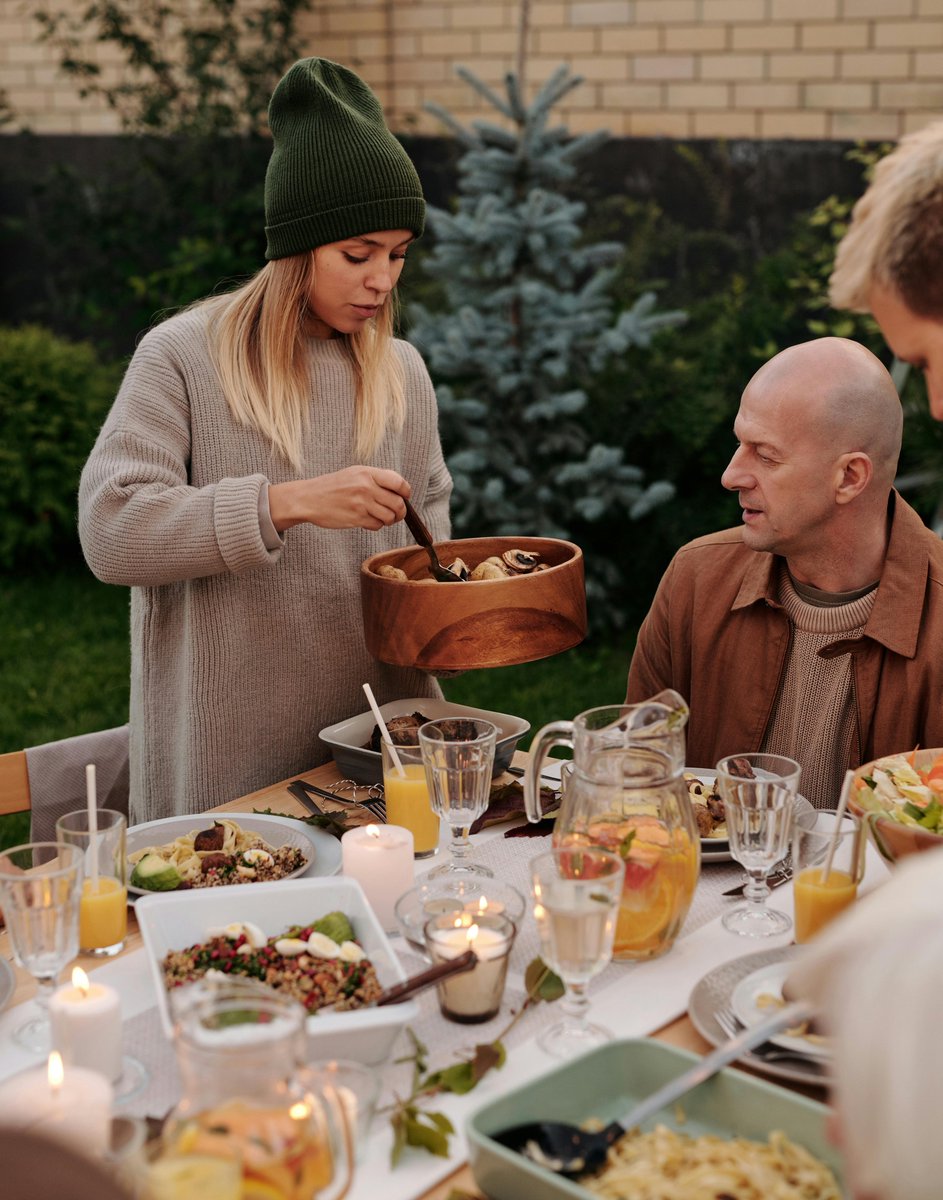 HmKitchenware's tweet photo. 🍂✨ Mid-November calls for cozy, comforting meals! With the holidays around the corner, HM Kitchenware has all the essentials to make seasonal cooking a breeze. Visit https://t.co/oh8sGvv59p and savor the flavors of the season! 🥧🍲

#HMKitchenware #FallCooking #HolidayPre https://t.co/1W6L6uzjPo