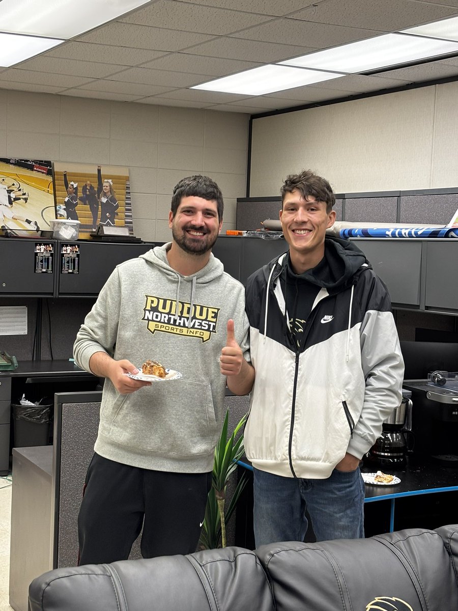 Happy College Sports Communicators Appreciation Week to <a href="/joey_scott12/">Joey</a> <a href="/AndrewOlszewsk/">Ando</a> &amp; @pnwathletics game day staff!

Thanks 4 telling stories, taking photos, managing media &amp; amazing efforts on behalf of the Pride! 

Thank u 4 going above &amp; beyond! #CelebrateCSC #RoarPride