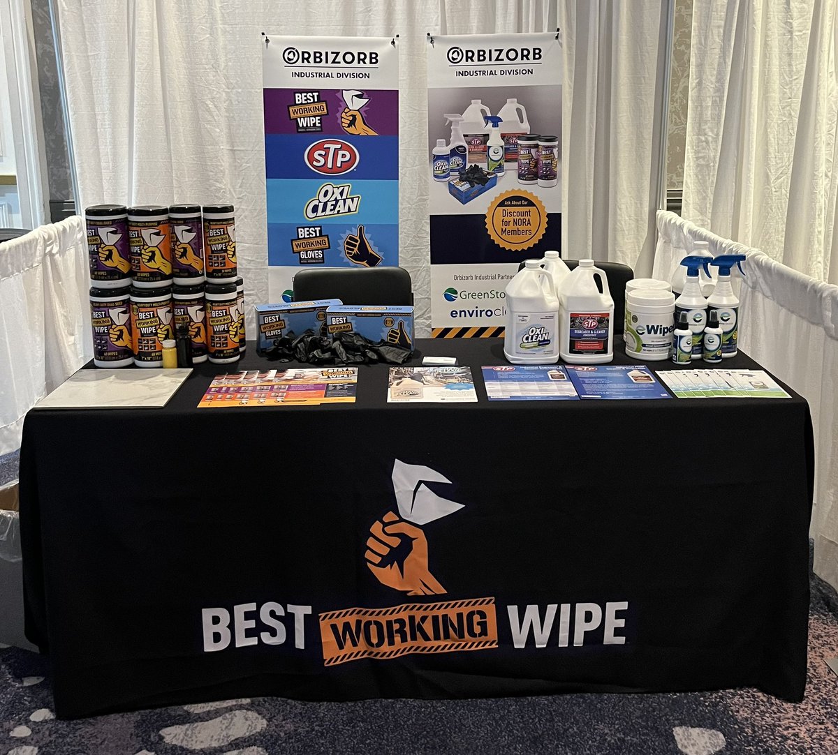 BestWorkingWipe's tweet photo. Thank you to Enfinite for hosting the 2024 trade show and having Orbizorb showcase our new lineup of products! https://t.co/OtggzKoaQj