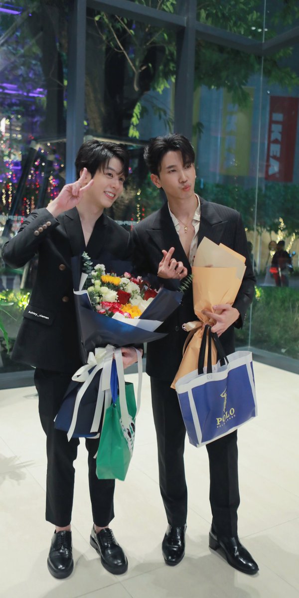 huangxiaman's tweet photo. Because of you, my world has become incredibly sweet🩷🩷
#JobKrisz
#พอร์ชเป็นบ้า
#jobporsche
#STHProjectLineup2025 https://t.co/g3rptxqXWD