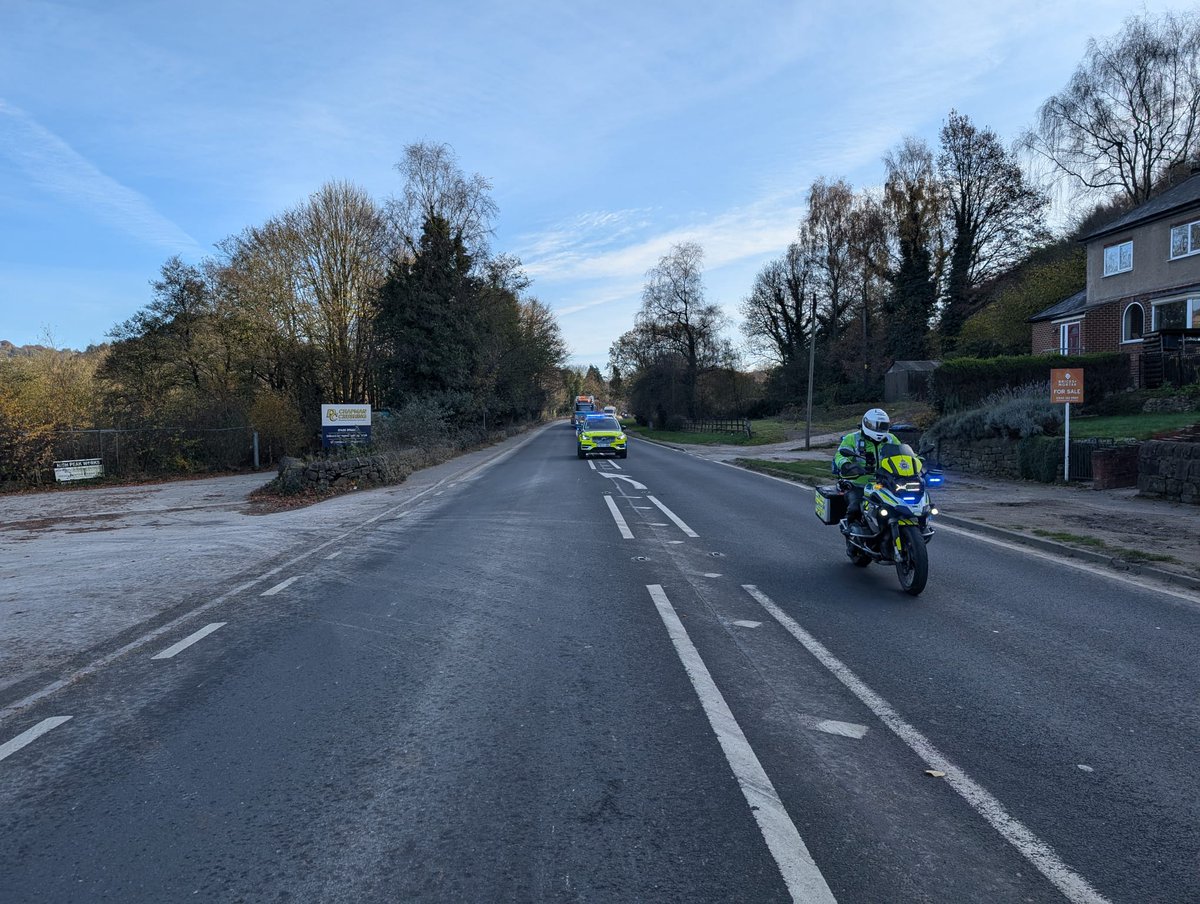 DerbysRPUBikers's tweet image. #abload movement. #Hindlow
#highpeak to #cromford, but due to the dimensions, had to come via #chesterfield and the #M1 to get here.
Long day.
#opsbikes