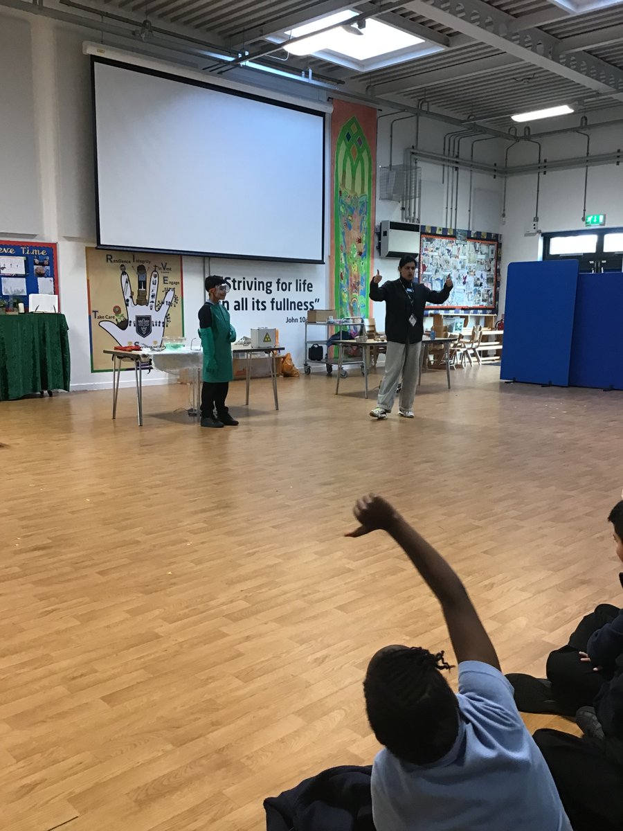 Year 4 took part in a Science workshop this week. We thought about some amazing reactions and were inspired to wonder what made them happen. What a fantastic experience!