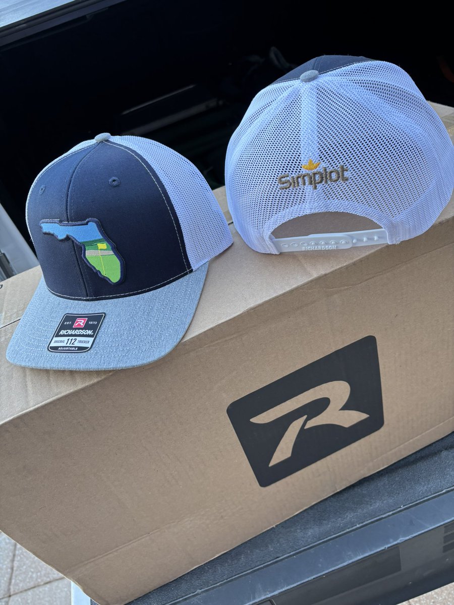 AndysTurf's tweet image. New 112’s just landed and included in any SWFL Simplot EOP order! So get your #PerformancePack order in now and enjoy May terms and some stylish shade 😁