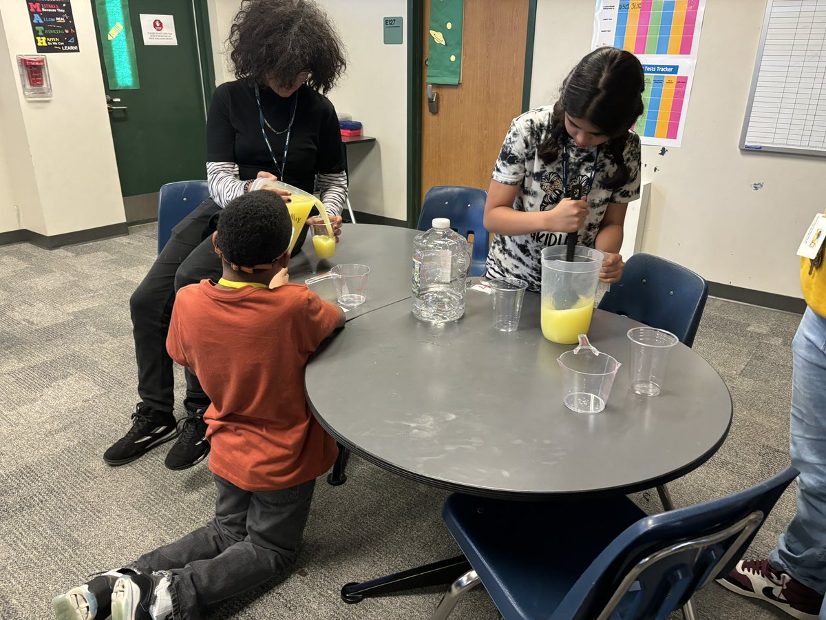 ladonnaschwab's tweet photo. Ms. Jackson’s 7th grade students at Polk MS are looking to see which mix is the most Lemony.   #comparingratios #TPMS @a_FORD_edu @ShashawnC #WeAreCFBMath https://t.co/RpoFjKFuyO