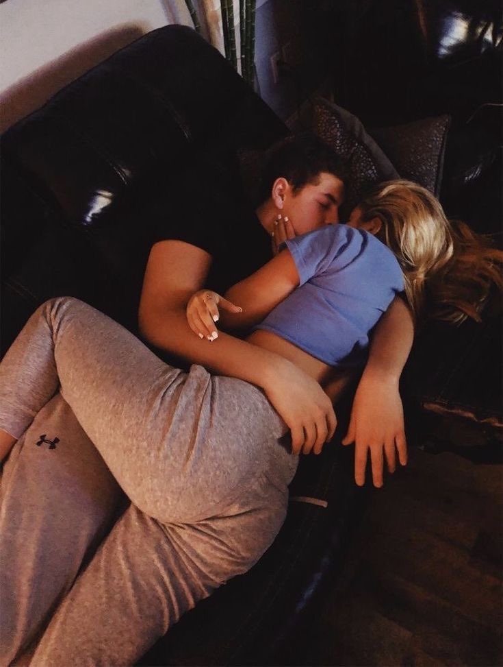 Couple Pics (@4upicsart) on Twitter photo 