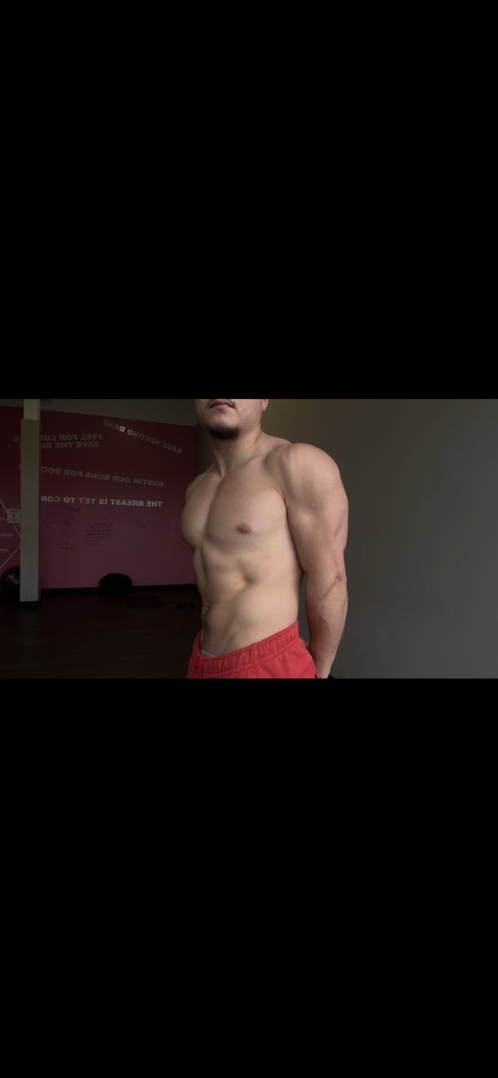 Suny4k's tweet photo. How do you recover from either binge eating on a cut or not eating at all the day on a bulk prior to a workout? Does this happen to anyone else sometimes ?
#workout #FitnessBoy #bodybuilding #posing #pump #teenbodybuilding #fitness #gym #gymbro #flex #sixpack #abs #muscles https://t.co/u9CfZ8ap41