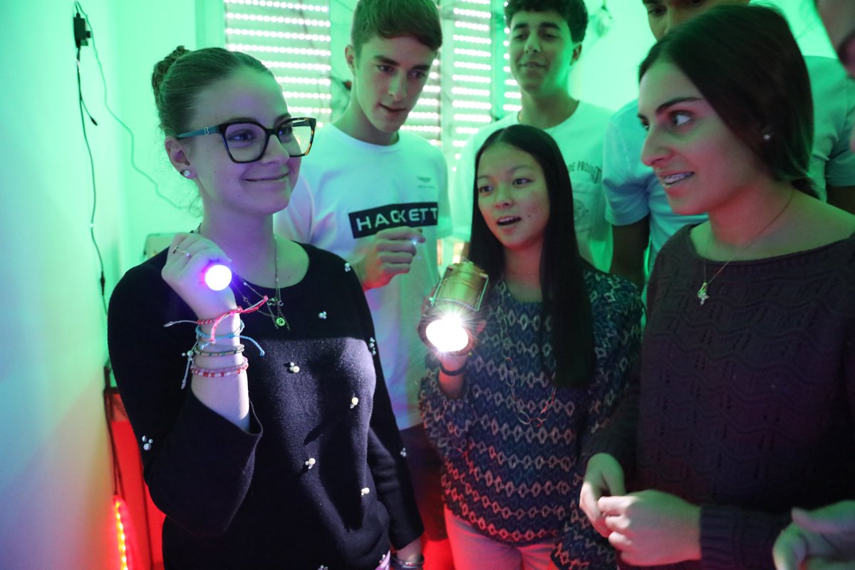 ipnacsic's tweet photo. Escape room 'Cazadores de péptidos'
#scic24 #SomosCiencia #somosinnovación #semanacienciaCSIC @HispanoInglesTF https://t.co/yZb7zMLW60