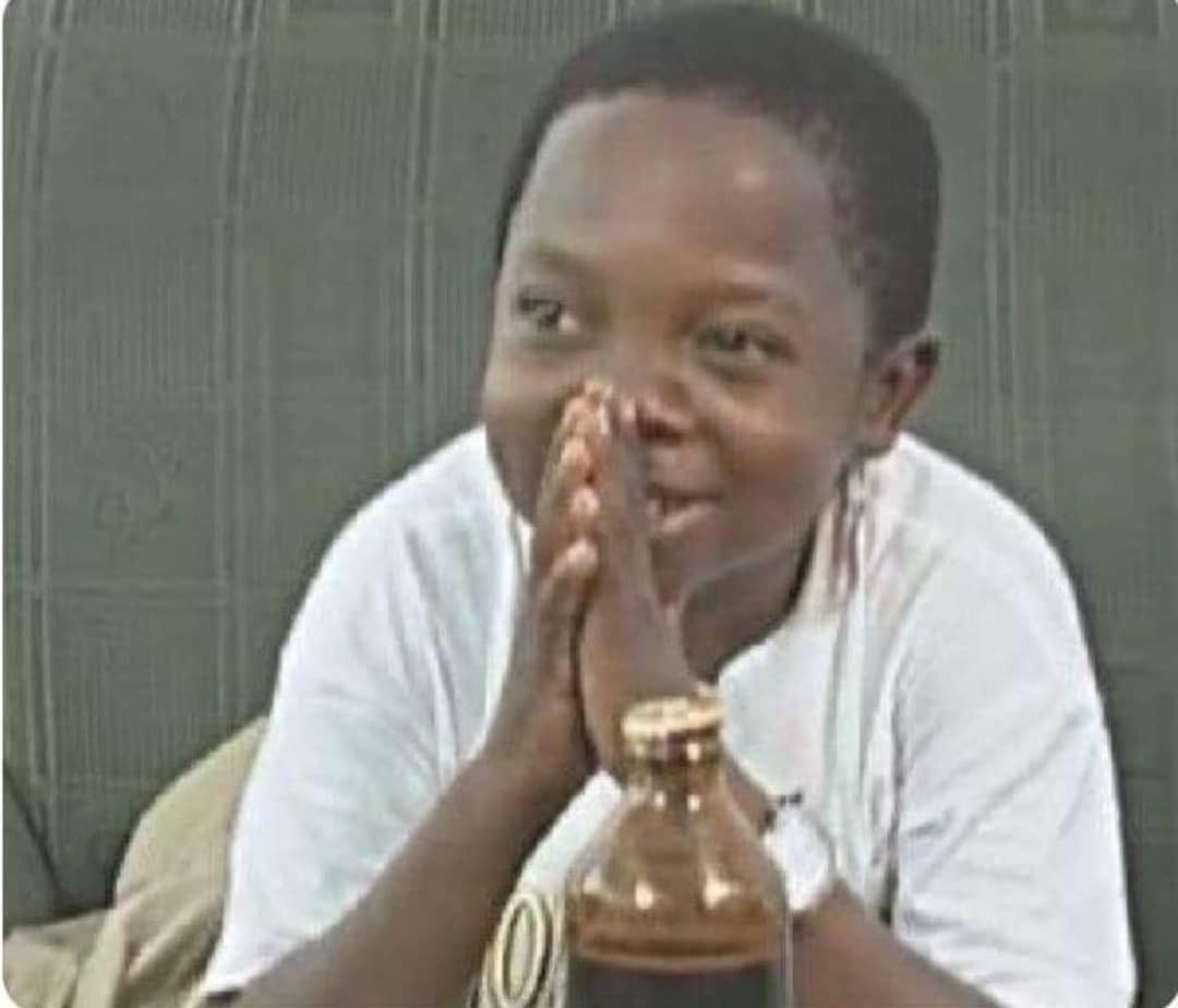 Mukama Katonda kansoke Kati nkube akasabudi namanyi lutu 7 bweziba tezinawela sikavako