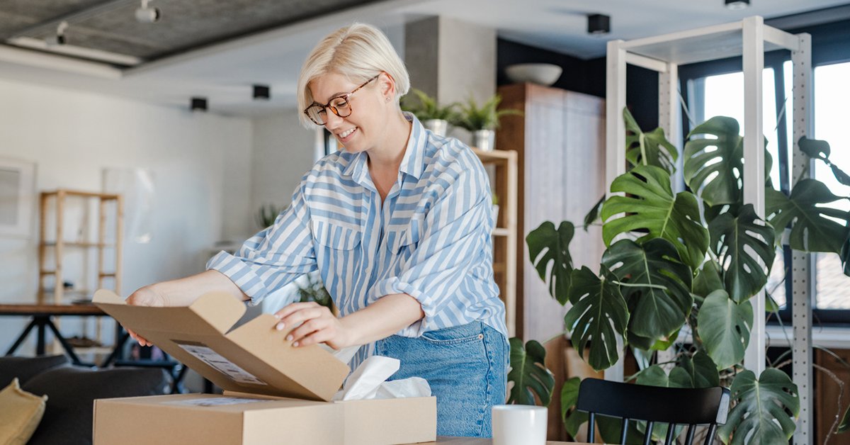 ParcelInsurance's tweet image. Balancing fast shipping with sustainability can be tricky. Our blog post offers strategies to keep customers satisfied without the rush. Read more: 
hubs.la/Q02X9KVn0