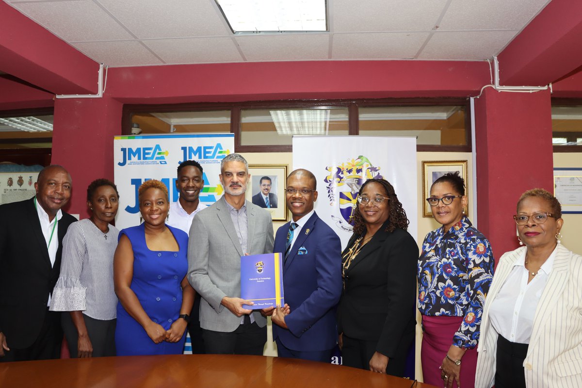 theJMEA_'s tweet photo. @theJMEA_ and @UTechJamaica have signed a Memorandum of Understanding (MoU) to foster collaboration and provide valuable work experience opportunities for UTech students.
Together, we are empowering the Next Generation of Industry Leaders!
#JMEAatWork #UTechJa #Partnership https://t.co/maudw9fheK