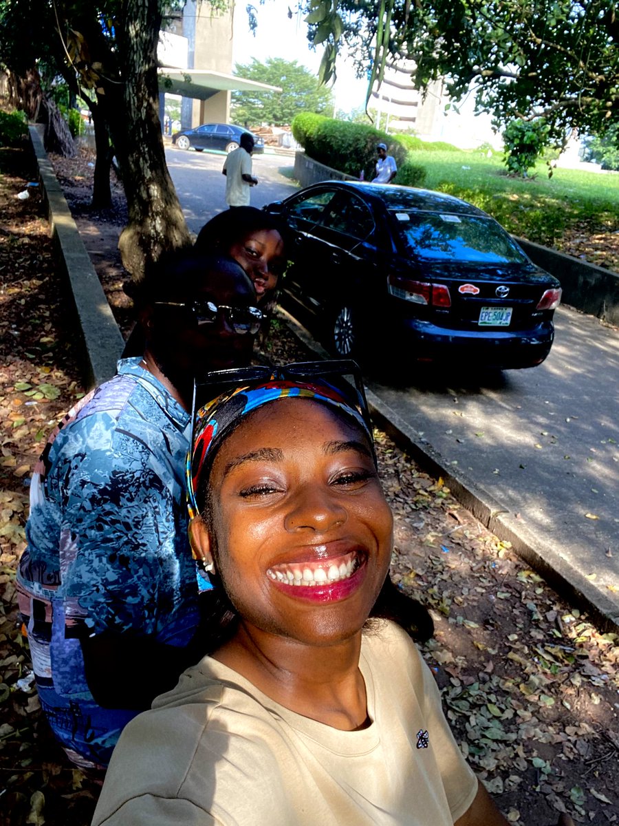 Elevennotten's tweet photo. I met my friends today and life was worth living again.❤️😭 https://t.co/6q7hhGVapq