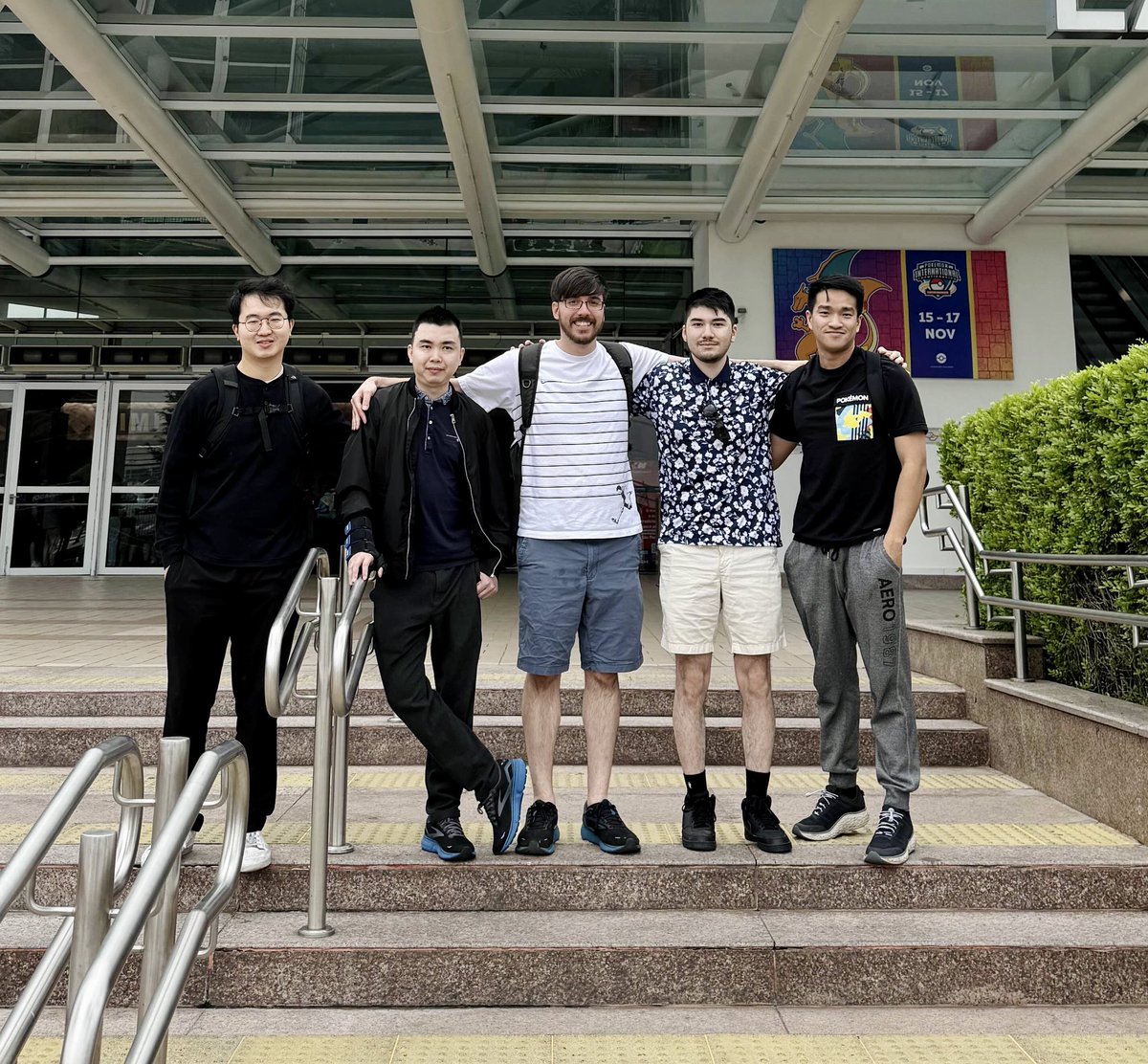 The team has landed ! Gametime tomorrow LOCK IN #LAIC