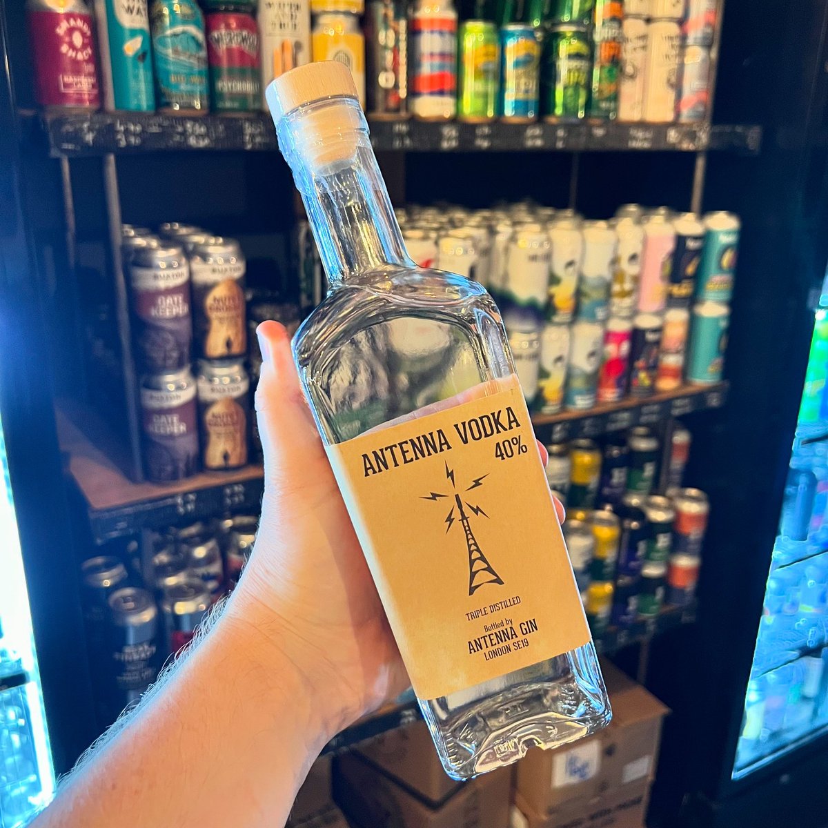 Antenna Gin tweet media