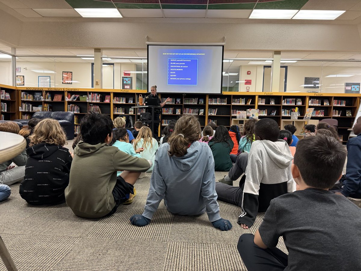 Bertrun E. Glavin School (@beg_retsd) on Twitter photo Our School Resource Officer visited our Grade 4-5 students to talk about ONLINE SAFETY. <a href="/RETSDschools/">River East Transcona School Division</a> Our School Resource Officer visited our Grade 4-5 students to talk about ONLINE SAFETY. <a href="/RETSDschools/">River East Transcona School Division</a>
