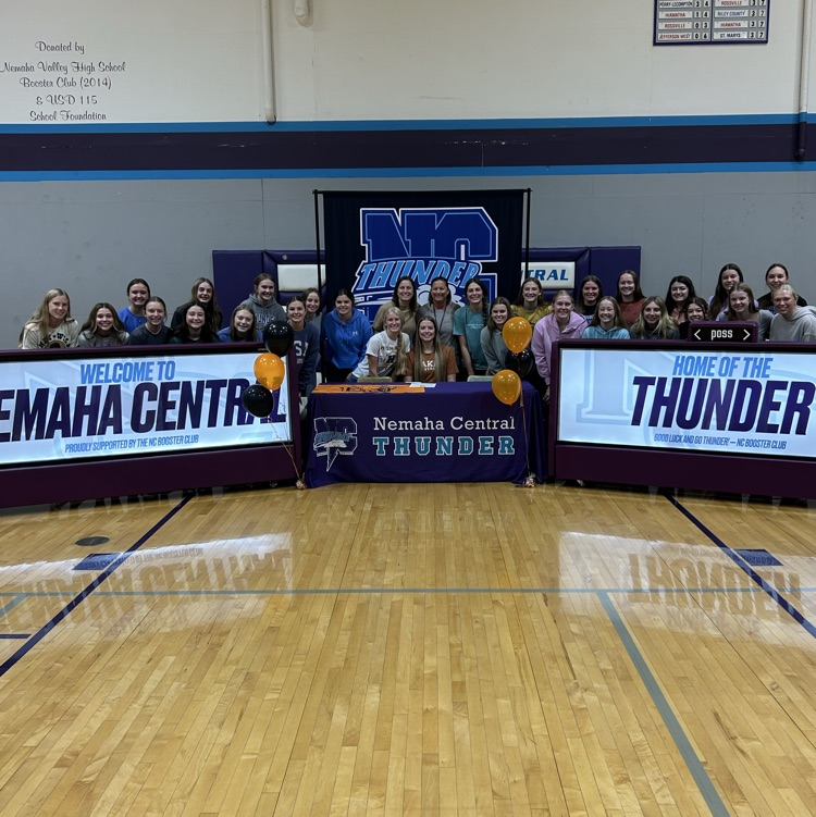 CONGRATS to Thunder Senior Reagan Gerety on her singing with Baker University!

Reagan will continue her volleyball career with the Wildcats next fall. Congrats, Reagan, and good luck in the future!

#Nemaha