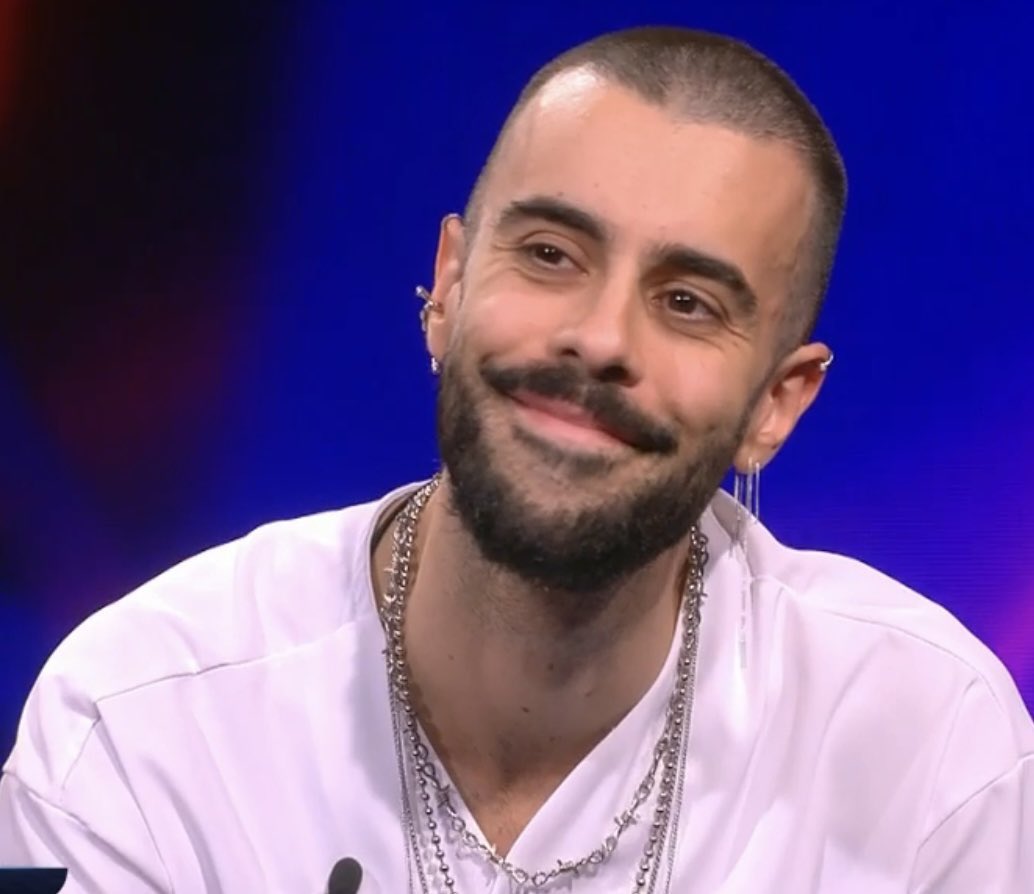 #GraciasRuvens PORQUE SIN TI ESA CASA SOLO SERIA DECORADO❤️

Rt y comparte❣️💪

#gh14n #ghgala10