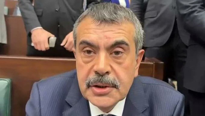 Görev süren boyunca eğitim sistemi berbat oldu. Mülakat sistemini kaldırmadın. Gençler hayata küstü. Hakkımız helal değildir Yusuf Tekin!