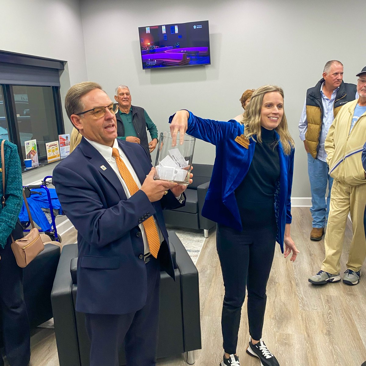 LazerEdge tweet media