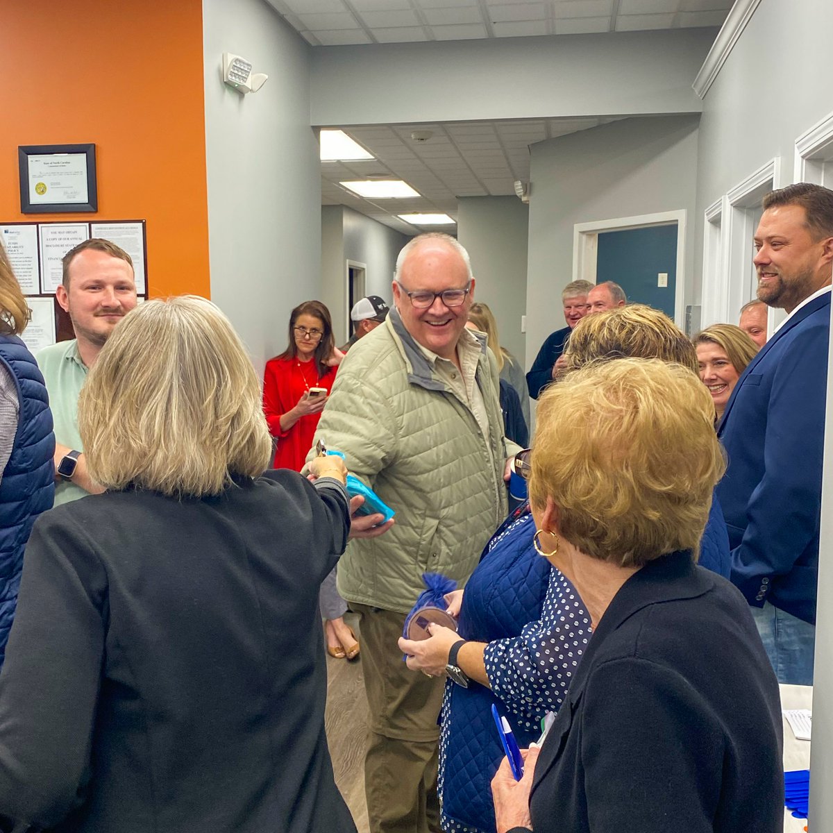 LazerEdge tweet media