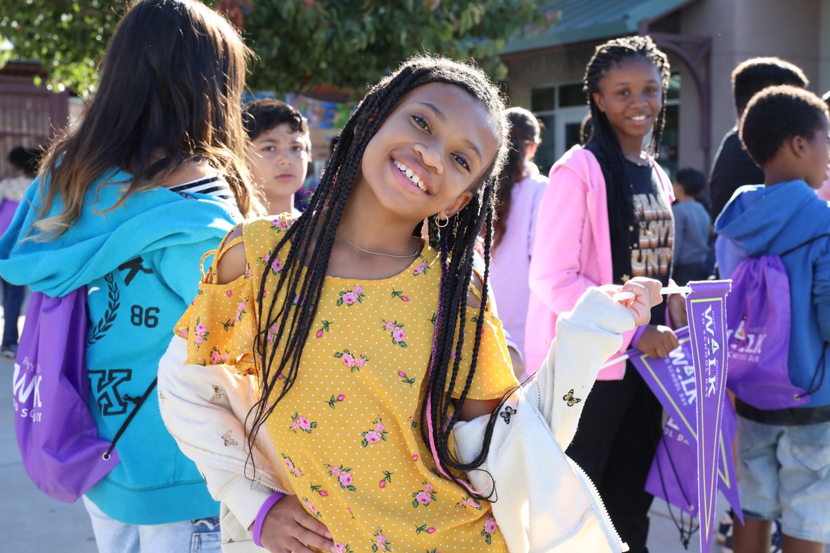 SBCityUSD's tweet photo. βοΈThis morning, Captain Leland F. Norton Elementary students and teachers honored #RubyBridgesWalkToSchoolDay by πΆwalking around the campus commemorating Rubyβs historic steps toward equality! #EndRacism #StandUpAgainstBullying #Unity #SBCUSDSHINES https://t.co/z2YJeOS4a8