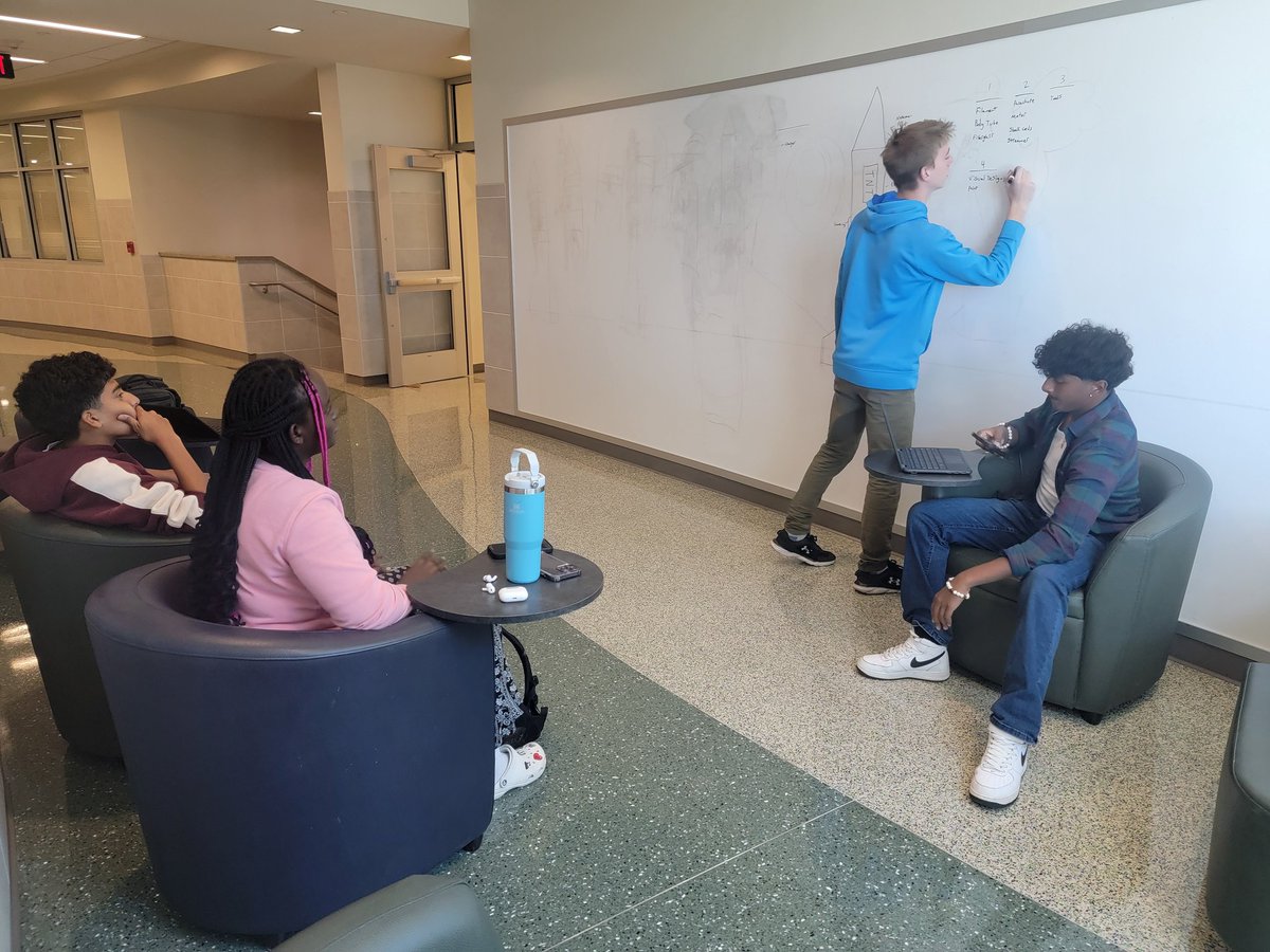 Members of "Da Bomb" rocket team have a brainstorm planning session...looks like rocket science! <a href="/emsisd_cte/">EMSISD CTE</a> @emsisd_admin <a href="/ktraylor01/">Kimberly Traylor</a> #HCTCREADY #EMSPROUD