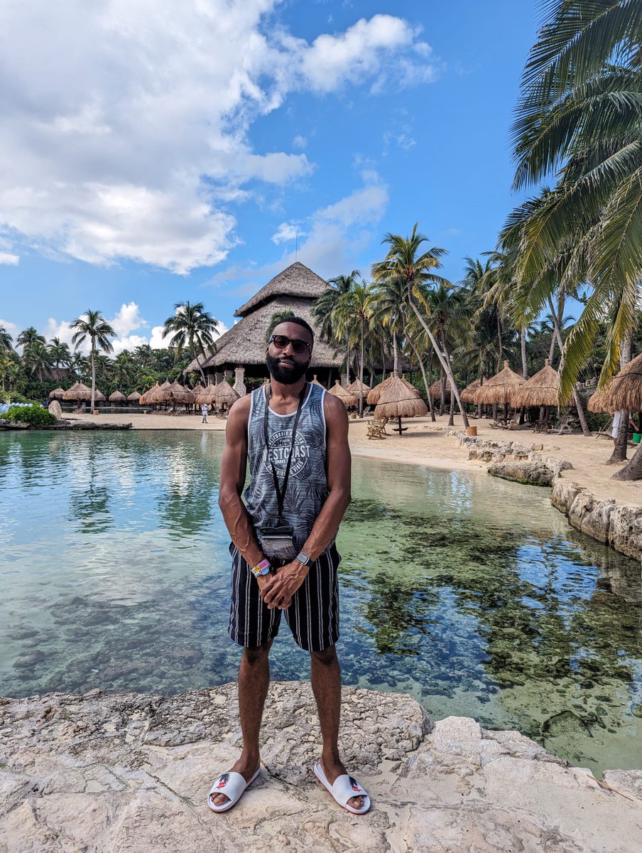 Radarbell's tweet image. Paradise 🌴☀️#mexico