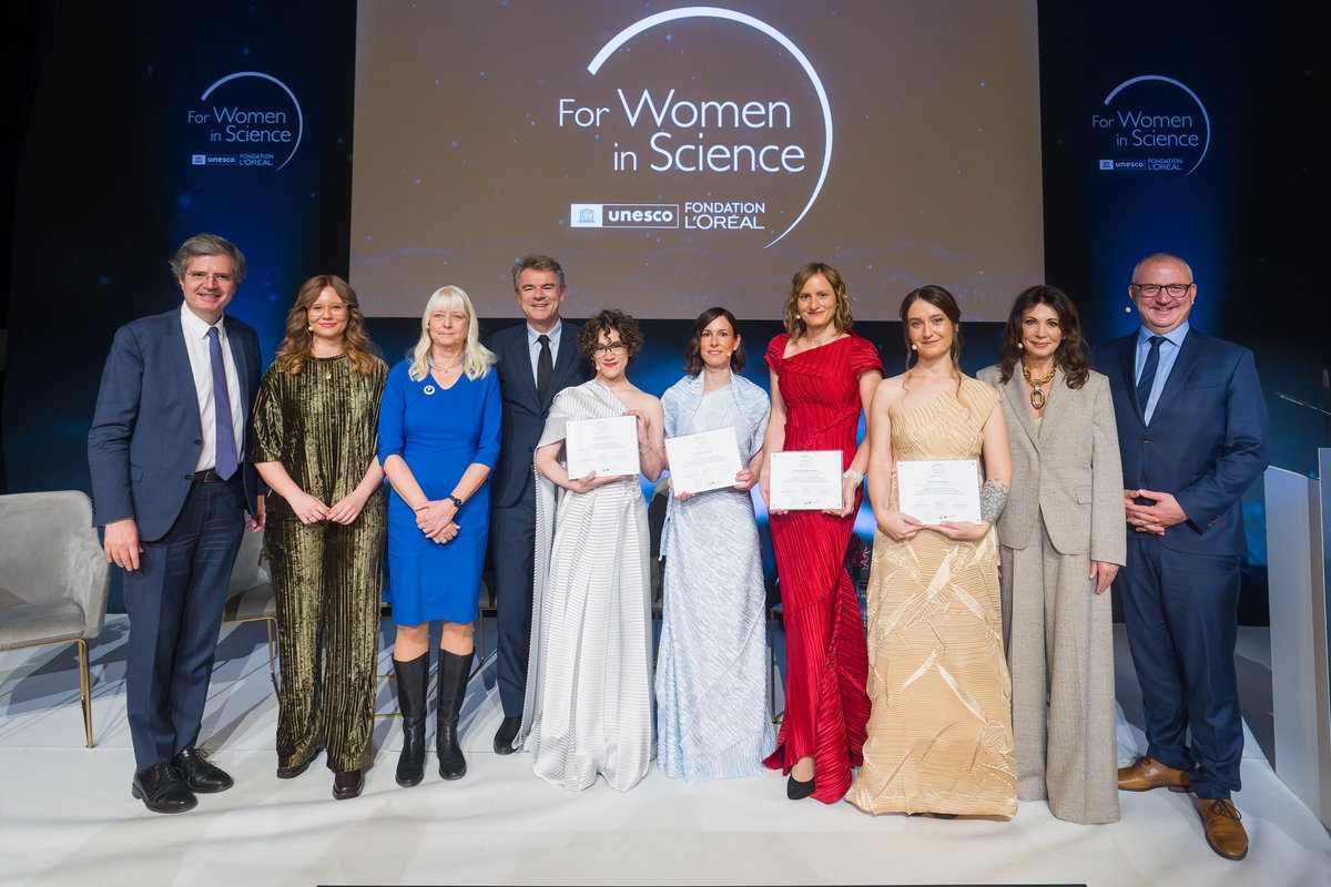 IreVerce tweet media