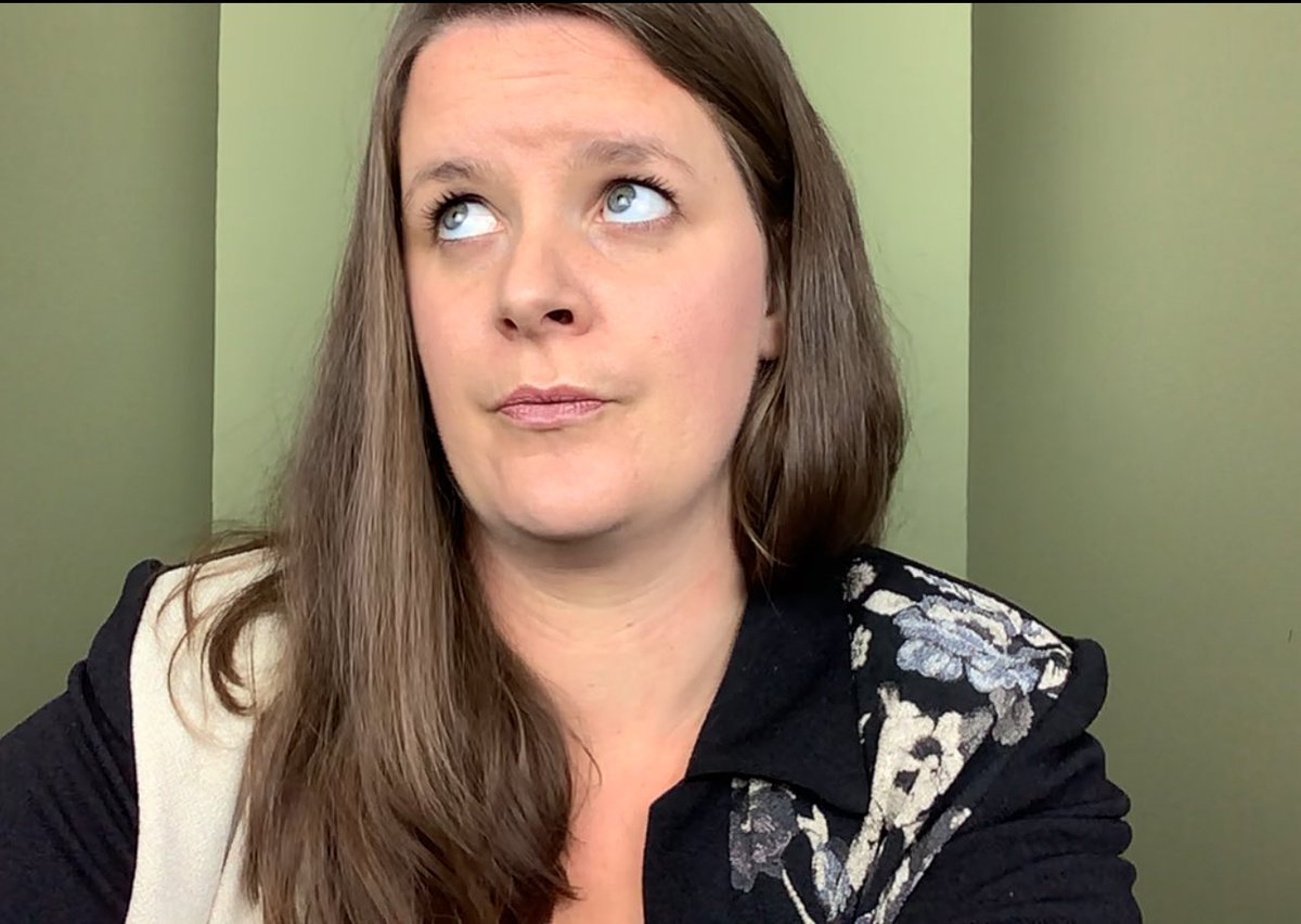 Kelly Griffiths tweet media