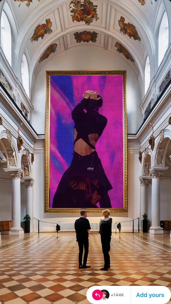 top_ayen's tweet photo. This art is called "Hallucination Jeongin"✨️ https://t.co/O1yIq3yf18
