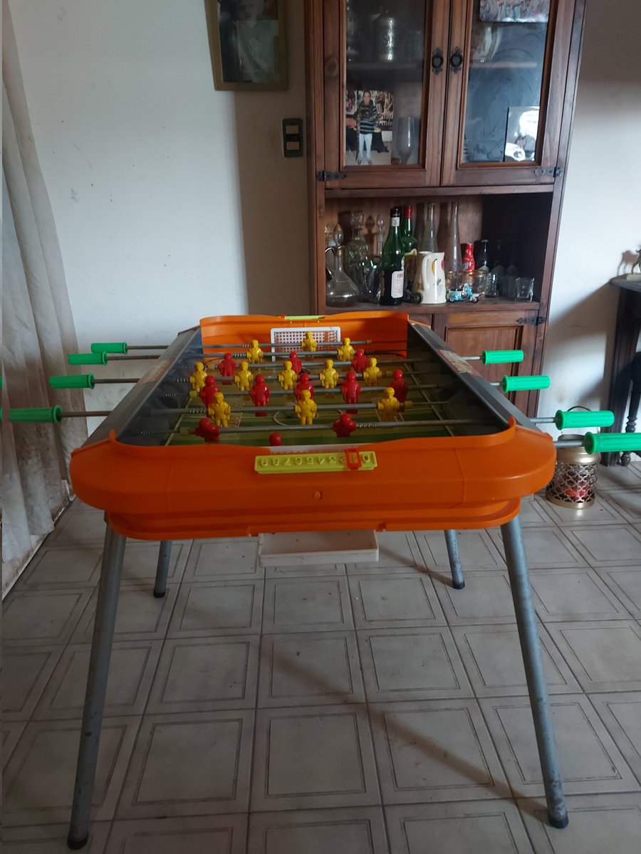 diosadelalu's tweet photo. Se vende Metegol. Casi nuevo
Excelente estado.
$150.000
Consultas por acá. https://t.co/8KIUeyONmw