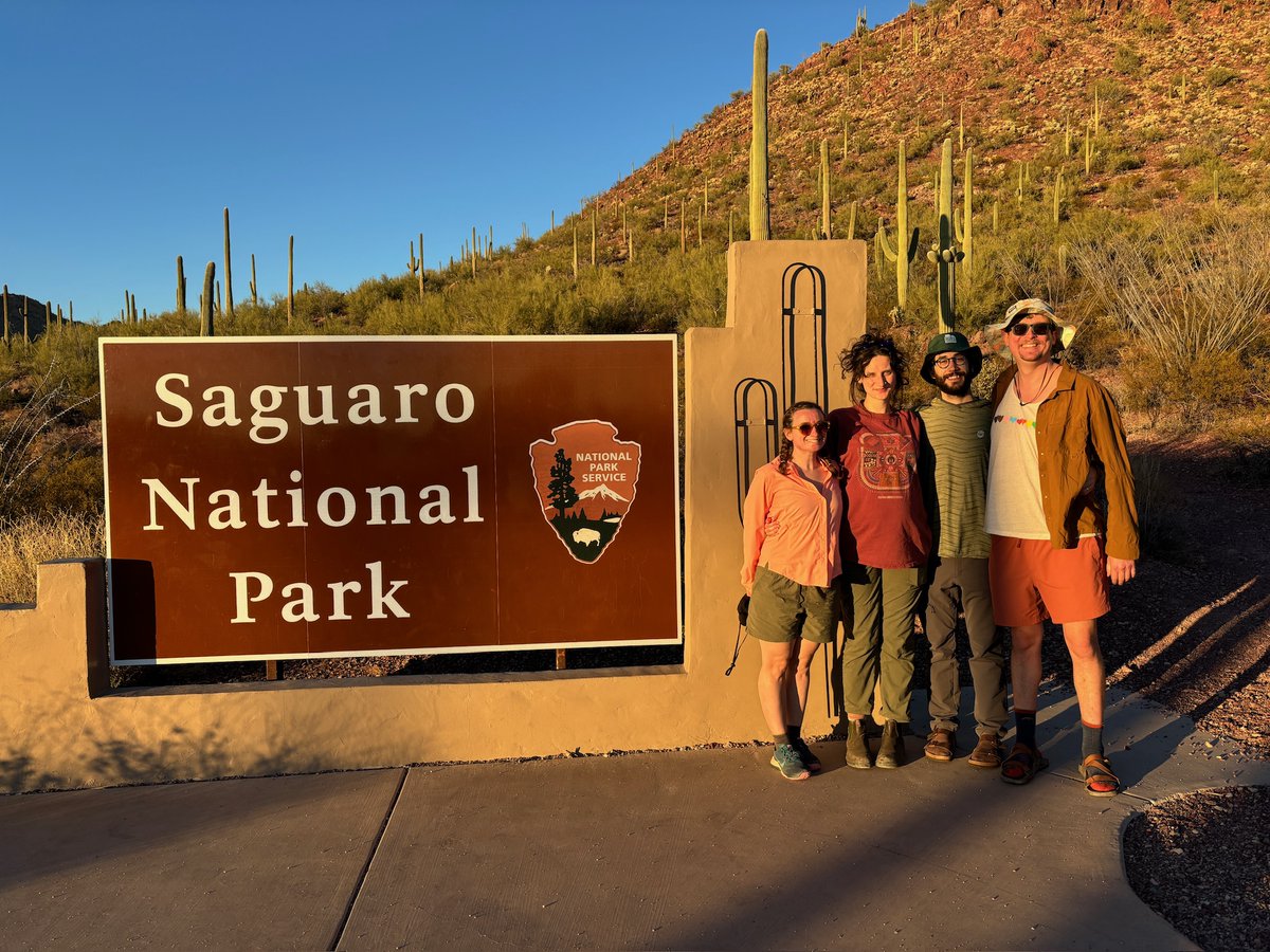 Another fantastic #EntSoc24 in the books. Thank you to all the wonderful entomologists to make this such a magnificent community.  
🪲🏳️‍🌈🔬🦋🐝🐜🦗🪳🪰🕷️🦂🌵🏜️