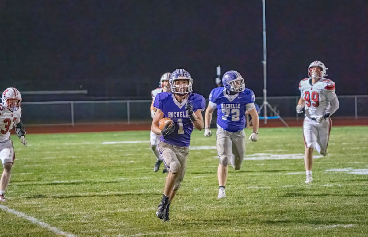 Rochelle Football (@rths_football) on Twitter photo Congratulations to Grant Gensler on being selected to represent the Rochelle Hubs on the IHSA class 5a All State Team!
<a href="/GrantGensler10/">Grant Gensler</a> lead blocking contributes to the Hubs offense success this season as well as rushing for 1,431 yards and 24 touchdowns!
#TeamTogether Congratulations to Grant Gensler on being selected to represent the Rochelle Hubs on the IHSA class 5a All State Team!
<a href="/GrantGensler10/">Grant Gensler</a> lead blocking contributes to the Hubs offense success this season as well as rushing for 1,431 yards and 24 touchdowns!
#TeamTogether