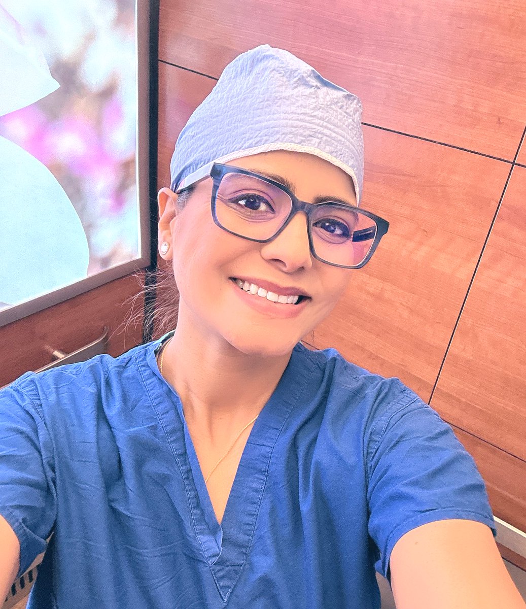 Shikha_Cardio's tweet photo. Cath 🫀 & Coffee ☕️- Happy Thursday 😃
Almost wrapping up my day before heading to Chicago. #ChiHemos2024 #AHA2024 #FellowInTraining #LoveForHeart ❤️ https://t.co/0LeqNV1rn1