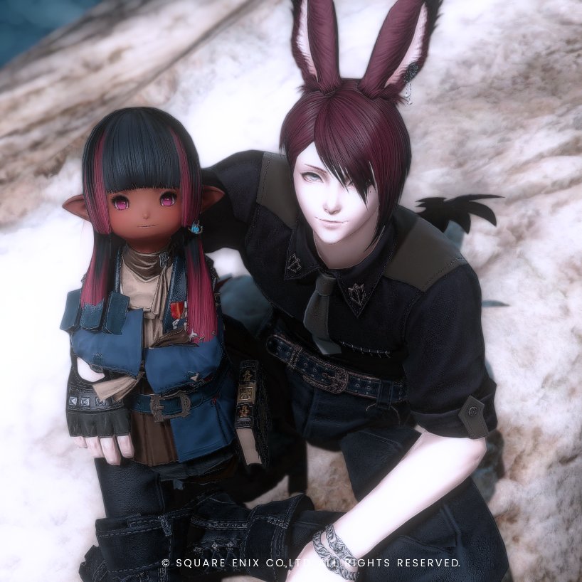yuzu_sakuya14's tweet photo. おはようございます🐰
新しいFCメンとパシャリ📸
#FFXIV #おはウサ #ヴィエラ #3顔うさお同盟 https://t.co/cedl3gwrPq